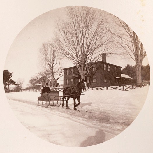 A one horse open sleigh! This photo from 1890 was taken by a St. Paul's School student using a Kodak No. 2 camera, and was labeled "An old farmer". #ohrstromlibrary #ohrstromlibrarydigitalarchives #sleigh #onehorseopensleigh #1890 #kodakno2 #stpaulsschool #snow #horse #horsedrawnsleigh #concordnh #throwbackthursday #iamsps